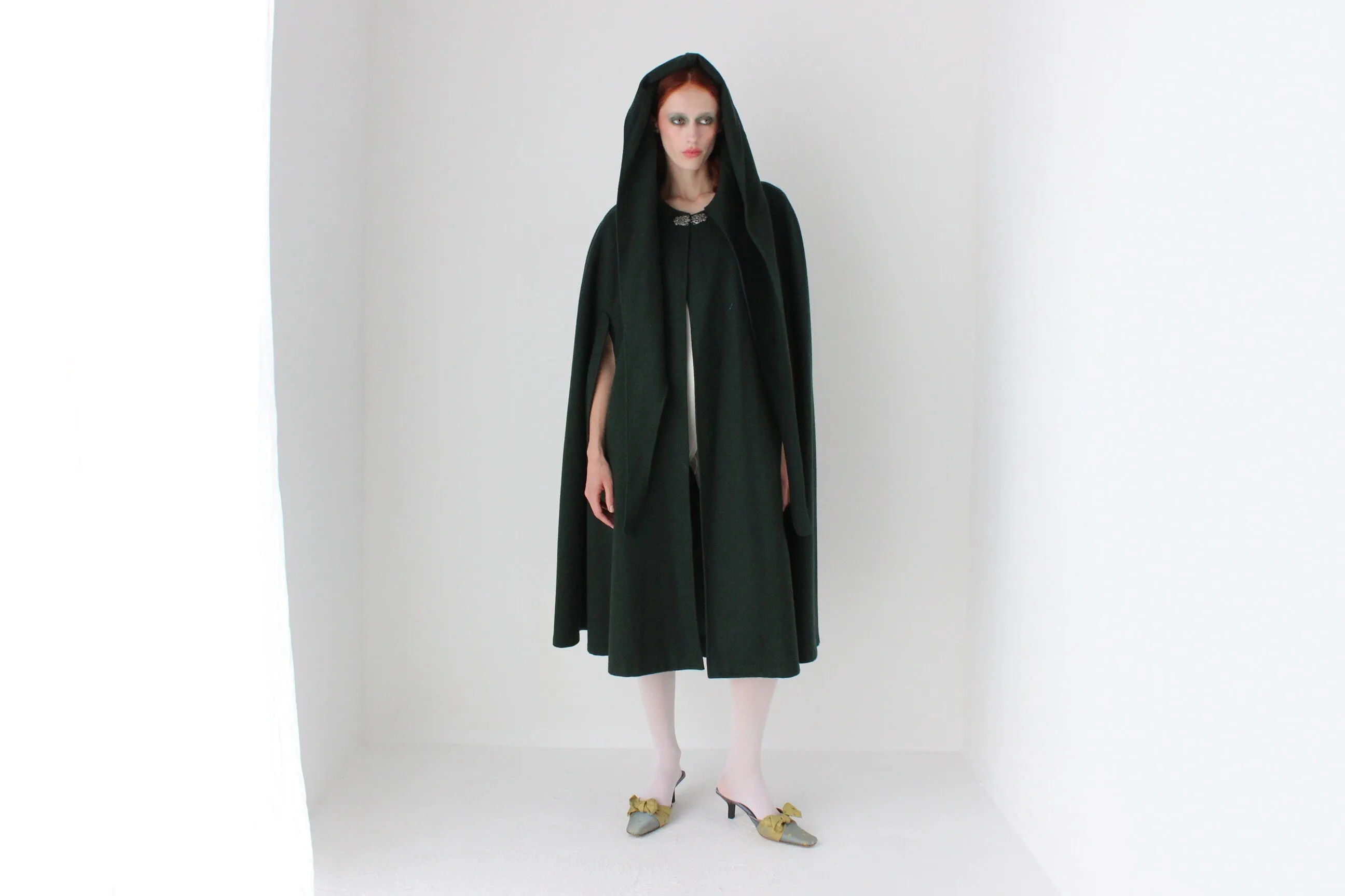 90s Rich Green PURE WOOL Boutique Hooded Cape Coat