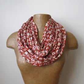 PETITE DAISIES Infinity Scarf