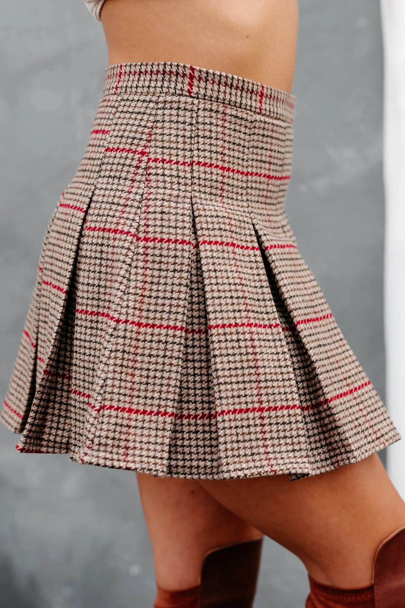 School Girl Crush Pleated Plaid Mini Skirt (Camel/Red Plaid)