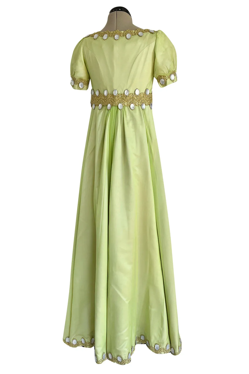 Stunning Unlabelled Vintage Soft Lime Silk Chiffon Regency Inspired Dress & Coat Set