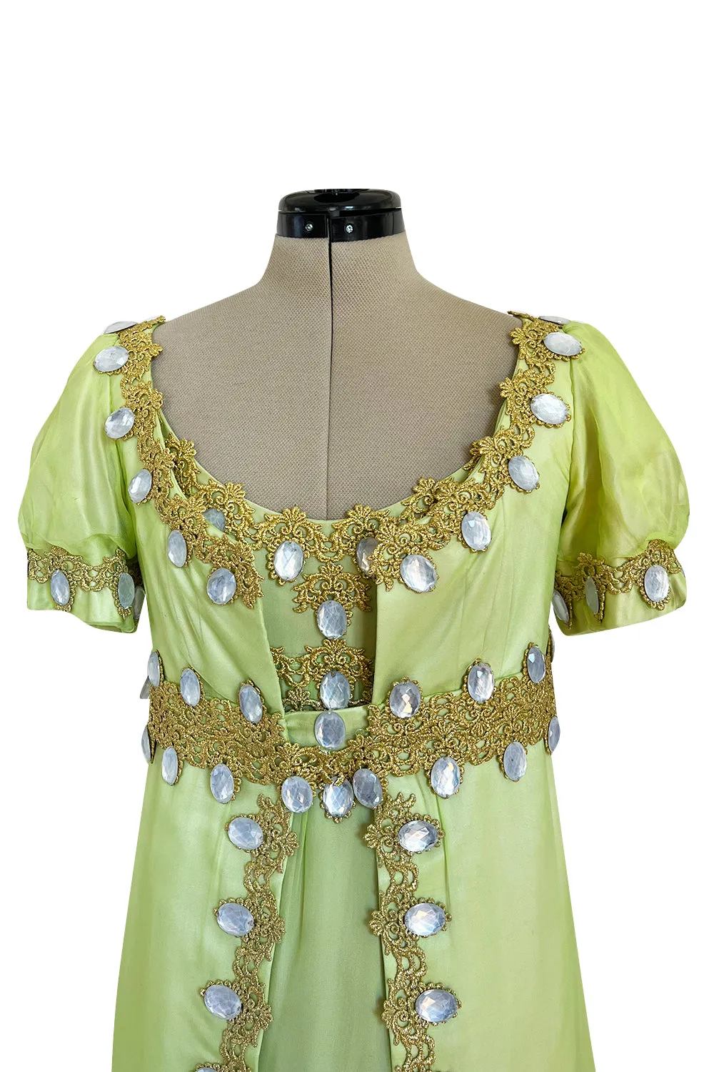 Stunning Unlabelled Vintage Soft Lime Silk Chiffon Regency Inspired Dress & Coat Set