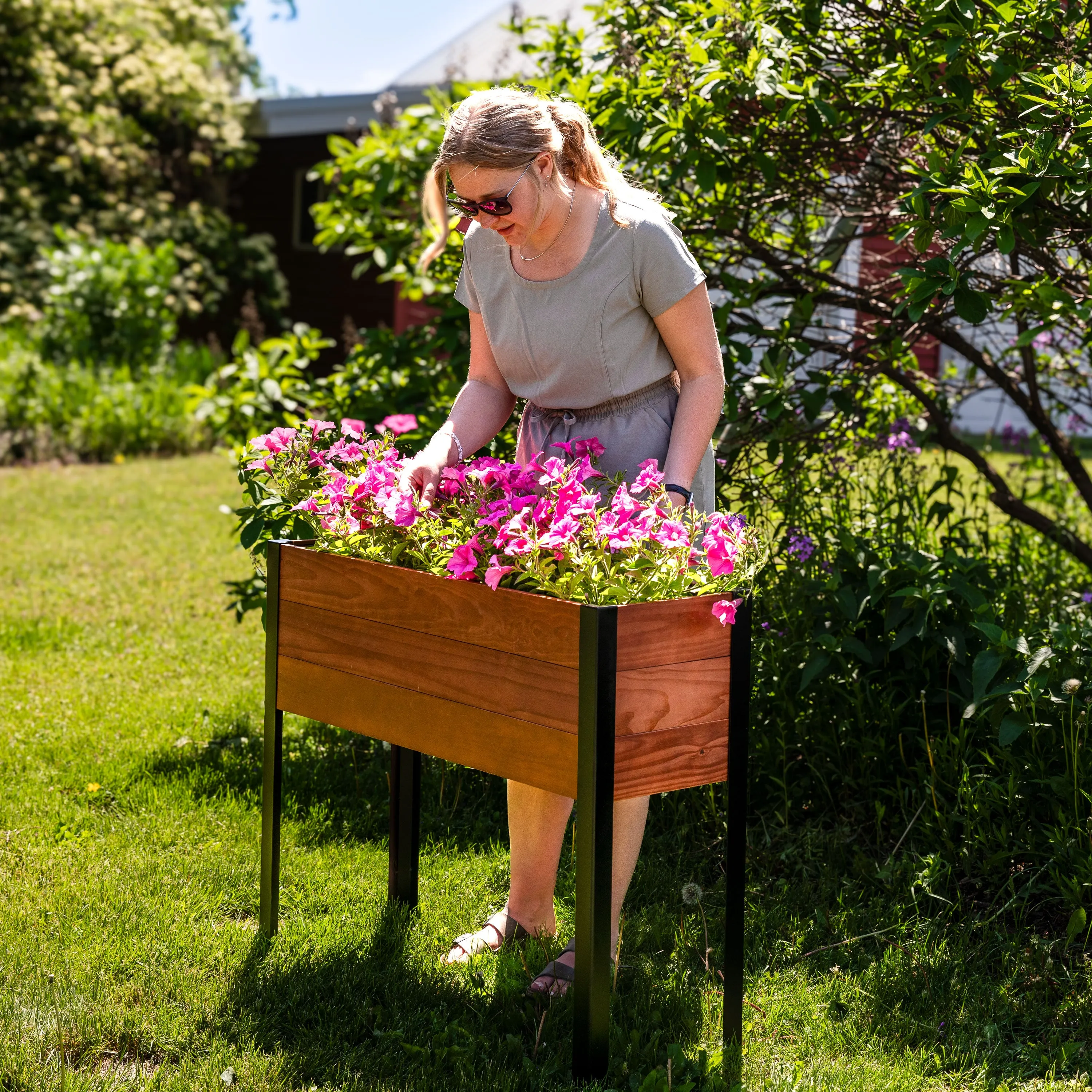 Sunnydaze Acacia Wood Raised Garden Bed with Legs - 31" H