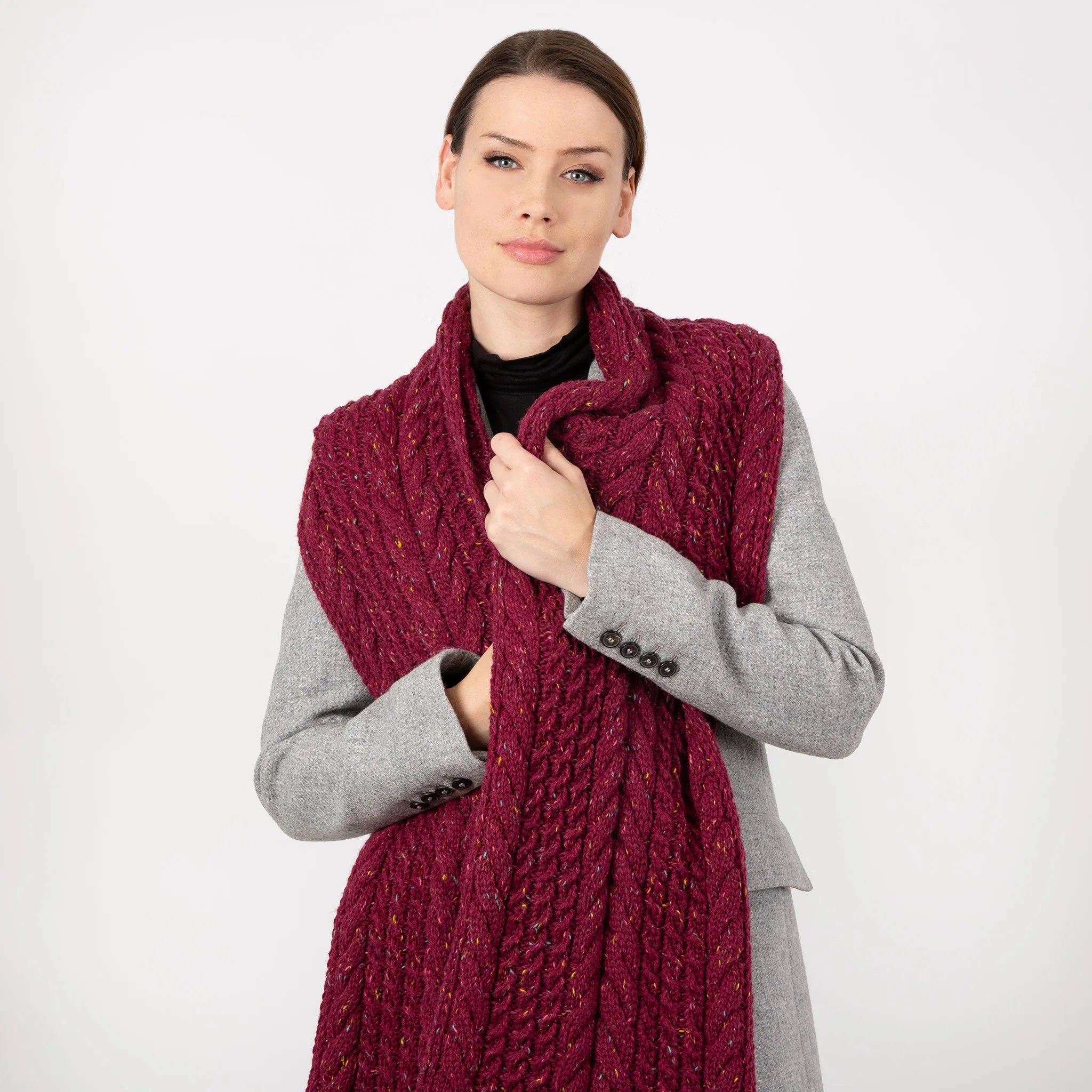 Women’s Cable Knit Scarf with Marl Yarn