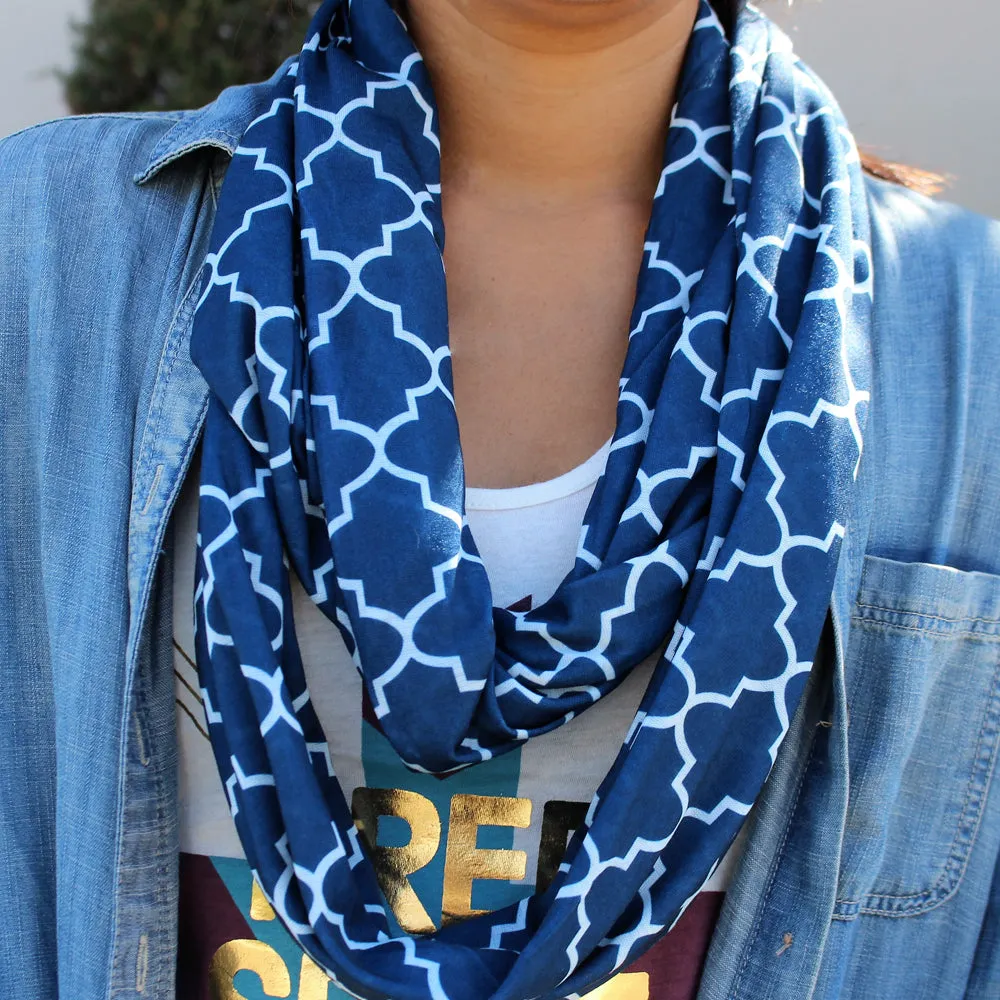 Women's Infinity Scarf with Zipper Pocket, Infinity Scarves with Quatrefoil Patterned Scarf Design & Hidden Zipper Pocket