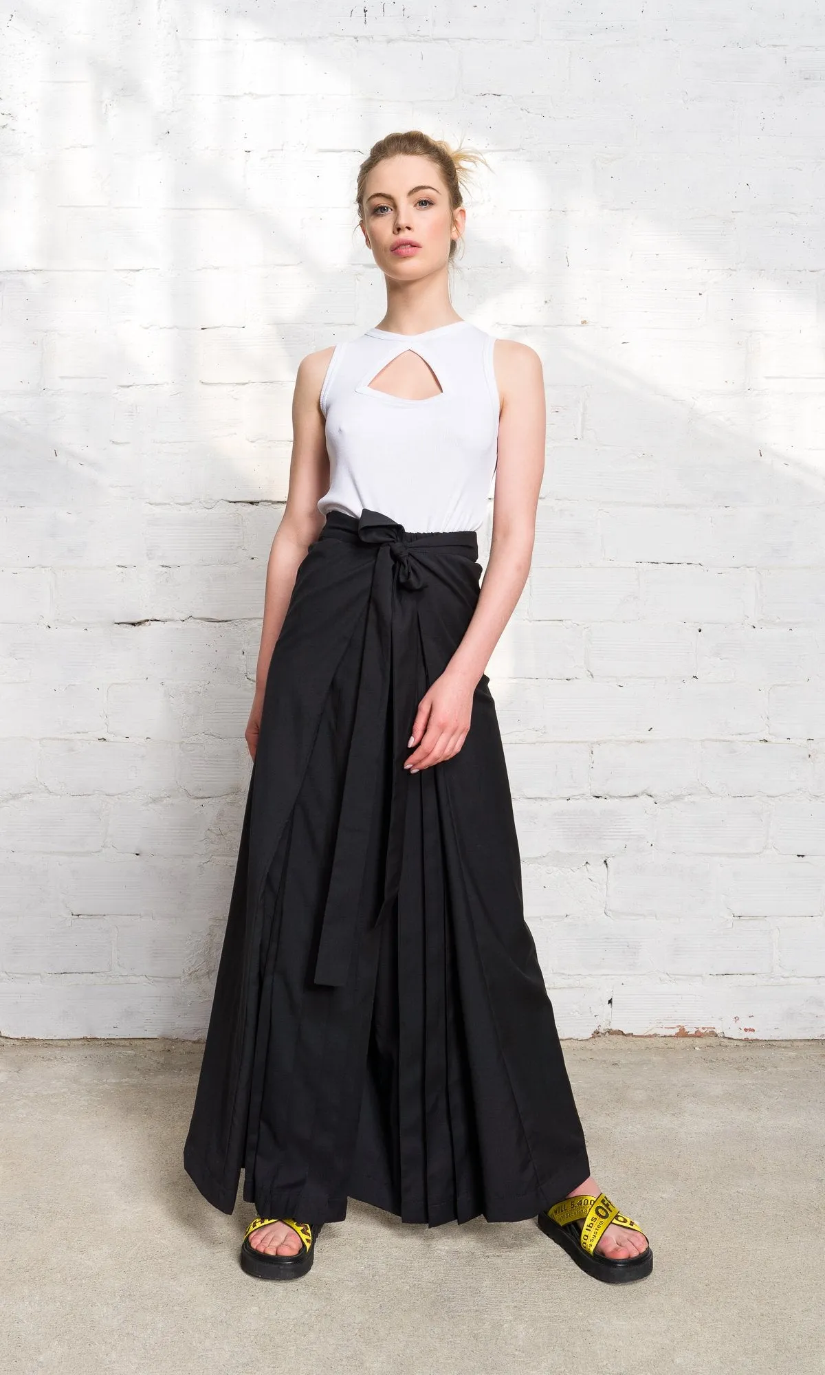 Wool Wrap Skirt Pants with Pleats